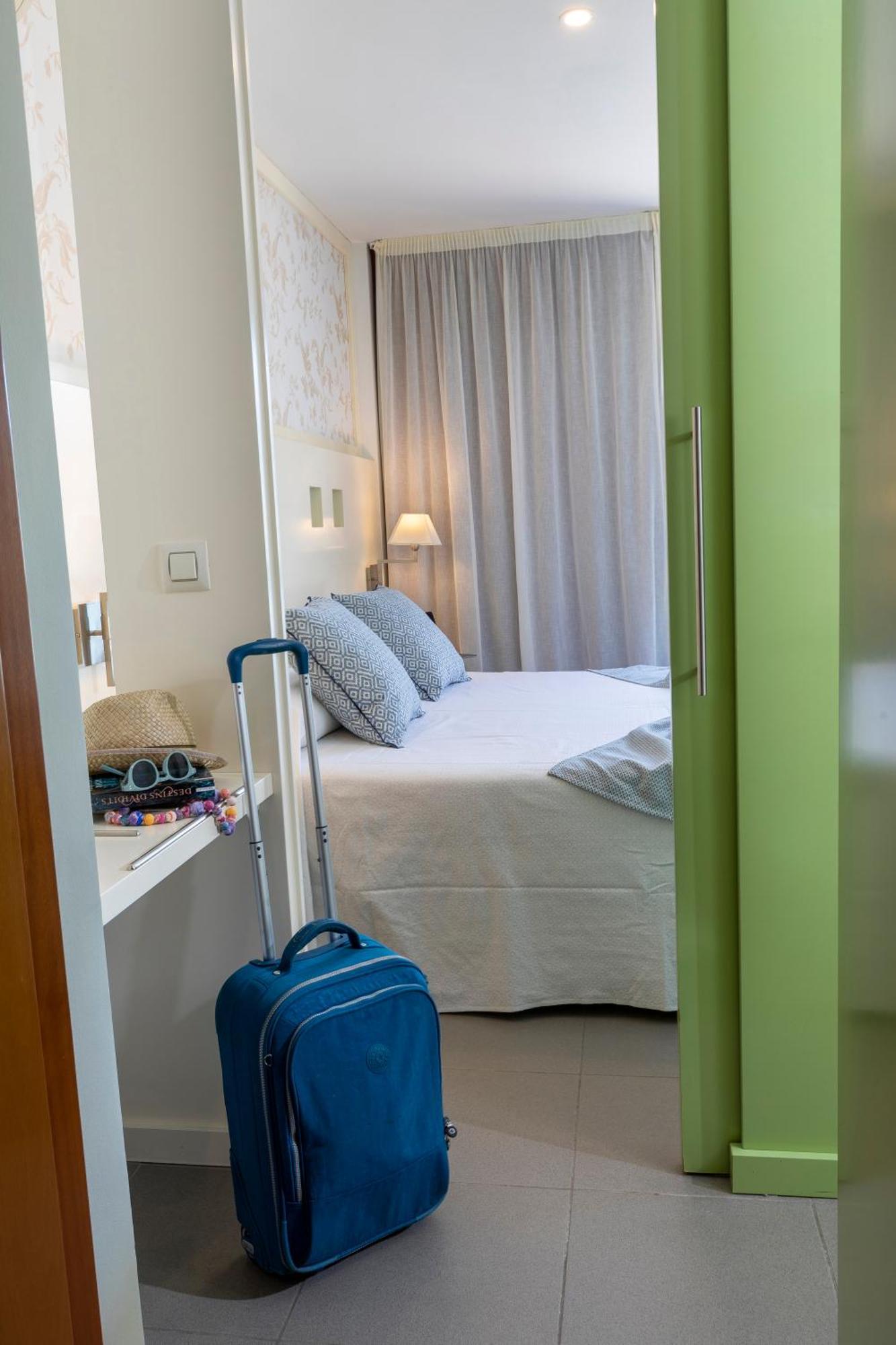 Chambre Quadruple avec Douche