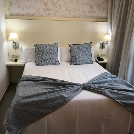 Hotel Spa Cap De Creus-3